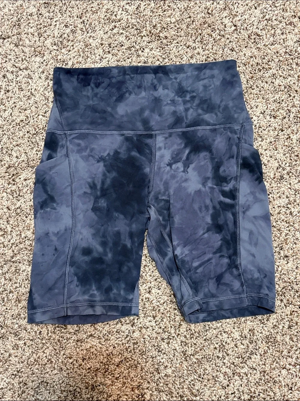 Lululemon Grey Tie Dye Align Shorts Size 8 High Waist ✨GUC Soft & Cute - Picture 4 of 7